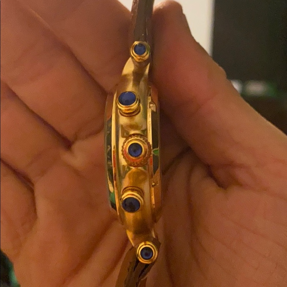 Watches - Picture 2 of 3